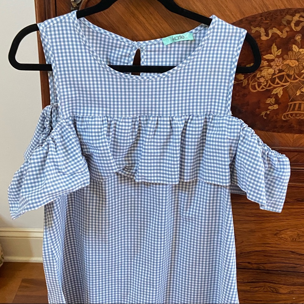 karlie cold shoulder top